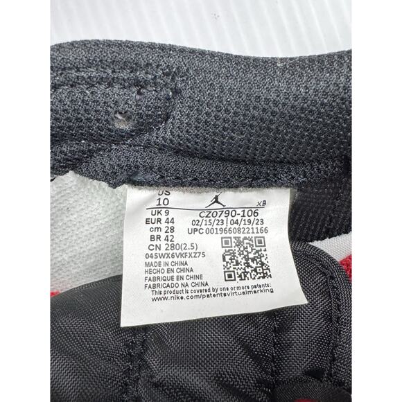 Size 10 - Nike Air Jordan 1 Retro Low OG Black Toe CZ0790-106 main image 4